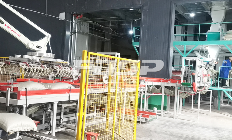 कुलुन बैनर, इनर मंगोलिया (图8) में 180,000 टन के वार्षिक उत्पादन के साथ पशुधन और कुक्कुट + जुगाली करने वाले फ़ीड उत्पादन लाइन की कमीशनिंग पूरी की गई। पैकेज.जेपीजी